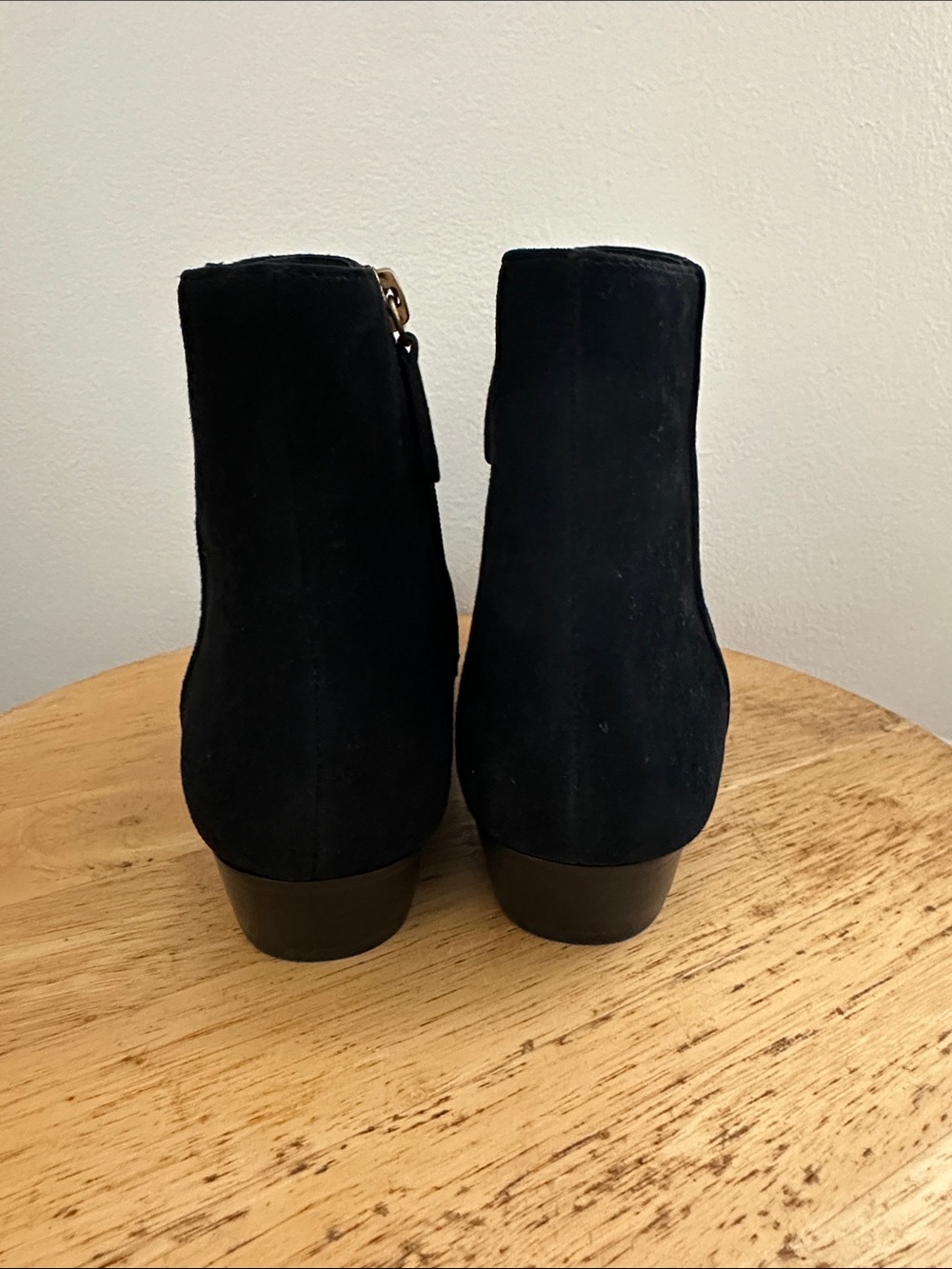 NIB J. Crew Suede Ankle Boots - size 6 - Picture 4 of 6